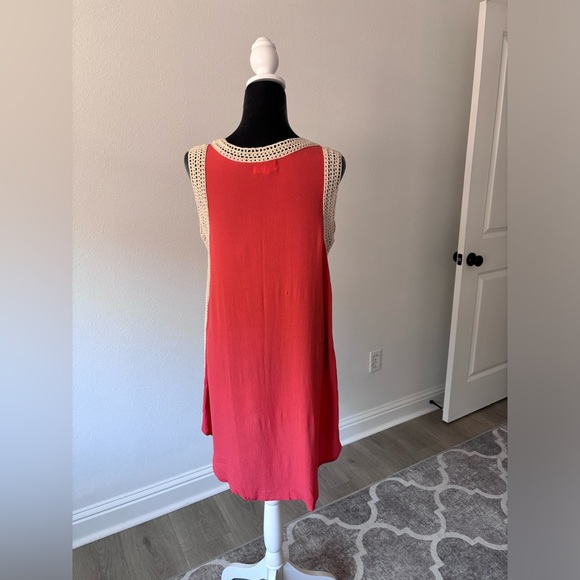 Freeway Coral Lightweight Dress/Coverup With Crochet Detailing - Picture 4 of 13